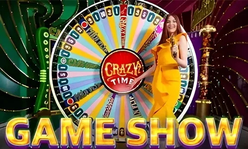 Online poker game with hand of cards